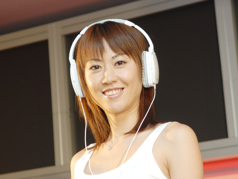 The place to go for drawn women wearing headphones is here XClick the 
