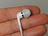 Apple In-Ear Headphones with Remote and Micレビュー記事へ