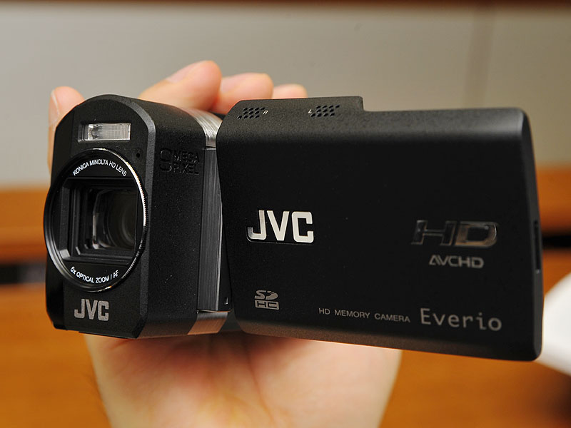 �uJVC�v�u�����h���̗p�����uGZ-X900�v