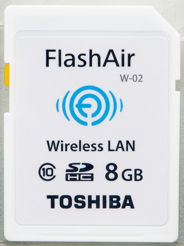 FlashAir「SD-WC008G」