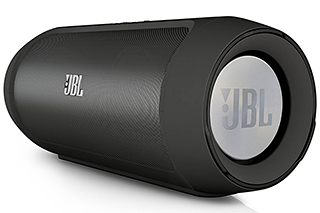 JBL、スマホ充電対応で3台接続の“ソーシャルモード”搭載Bluetoothスピーカー - AV Watch