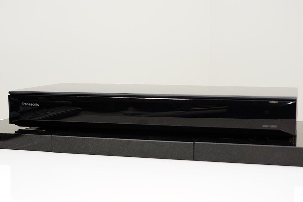 7万円のUltra HD Blu-rayプレーヤー。パナソニック「DMP-UB90」が4K 