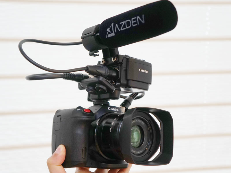 キヤノン、4K30p/24p対応でマイクも接続できる小型4Kカメラ「XC15