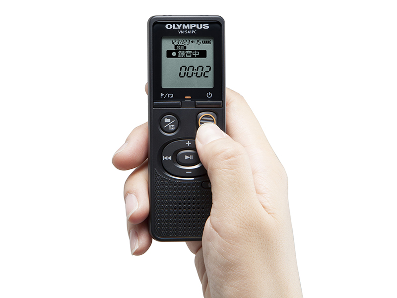 オリンパス、録音シーン毎に振り分け保存できる“メモ録”ICレコーダ