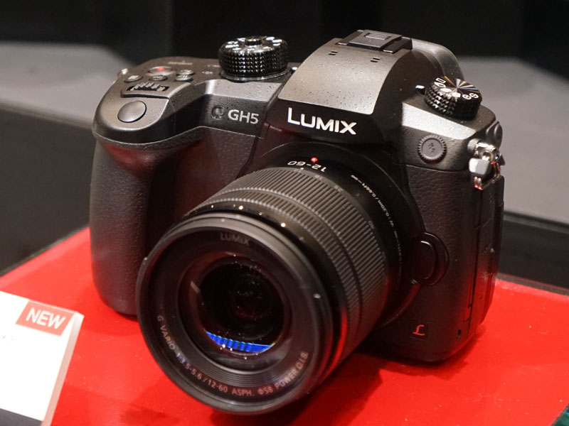 パナソニック、世界初の4K/60p撮影対応ミラーレス「GH5」を3月23日発売