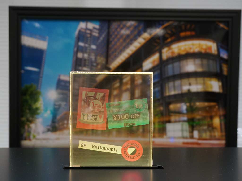 VR HMDは液晶で高精細、透明ディスプレイはより透明に。JDI技術展 - AV