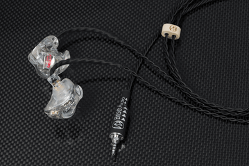 Brise Audio、リファレンスイヤフォンケーブルのFitEar向け、4.4mm 5極バランス - AV Watch