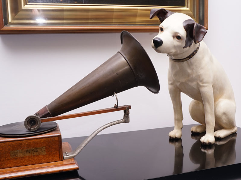 ビクターブランド復活。「誇りと探究心を復活させ、新たな時代を