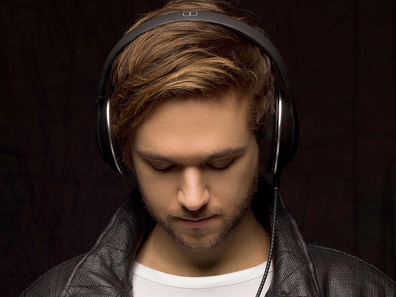 音楽プロデューサーZEDDのヘッドフォン「Double Zero 001