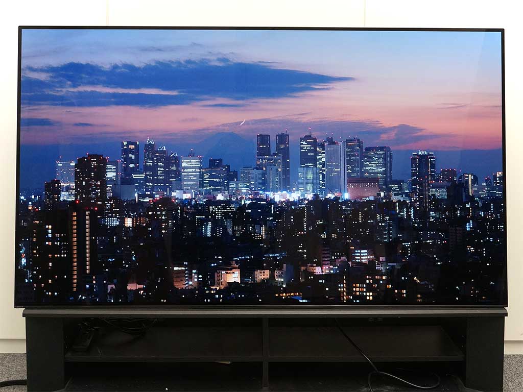 レビュー】画面が鳴り、黒が沈む。ソニー4K有機ELテレビ「BRAVIA A1」の斬新さ - AV Watch