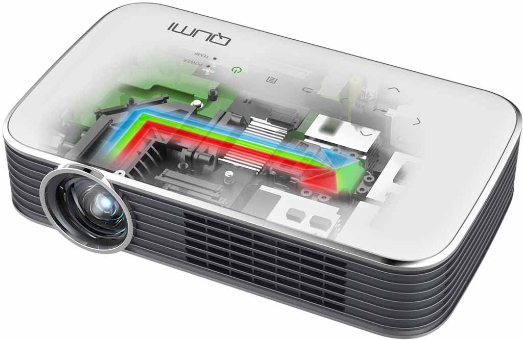 QUMI Q8J-BK （DLP方式 800lm フルHD） プロジェクター 800ルーメンの小型フルHDプロジェクタ「QUMI Q8J」。実売99,900円 - AV