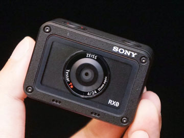 ソニーの超小型カメラ「RX0」は約8万円で10月発売。1インチ