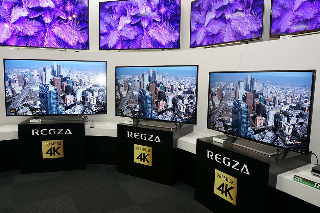 東芝、実売25万円からの全面直下LED 4K TV「REGZA J10X」 - AV Watch
