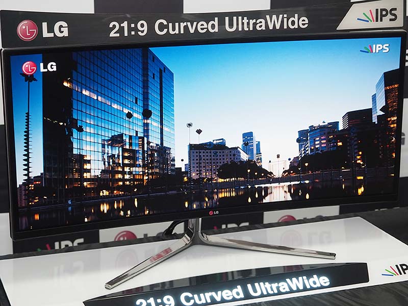 LG、曲面の34型シネスコ液晶。4Kデジタルシネマ対応で約13万円の