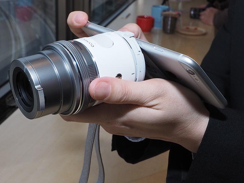 レンズ交換型オープンプラットフォームカメラ「OLYMPUS AIR」 - AV Watch