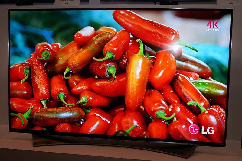 LG、「UF9500」など4K液晶TV 3シリーズ。色の再現向上/webOS 2.0搭載