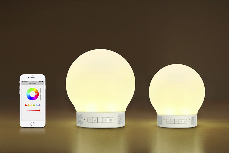 音が出るLED照明「Smart Lamp Speaker」。BTでスマホから色変更