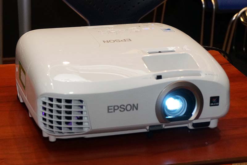 最大77%OFFクーポン アバック 店EH-LS12000 EPSON エプソン 4K対応 レーザー光源搭載プロジェクター 