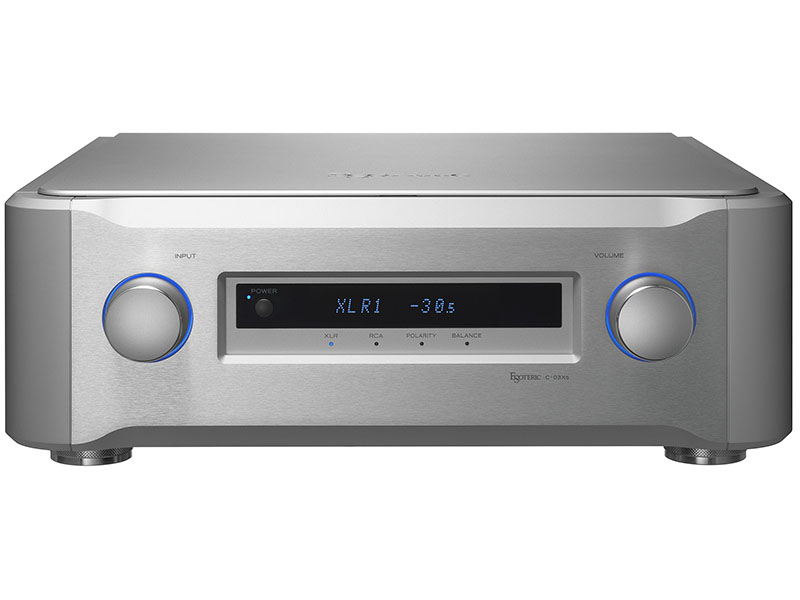 エソテリック、フルバランスで80万円のプリアンプ「C-03Xs」。パワー