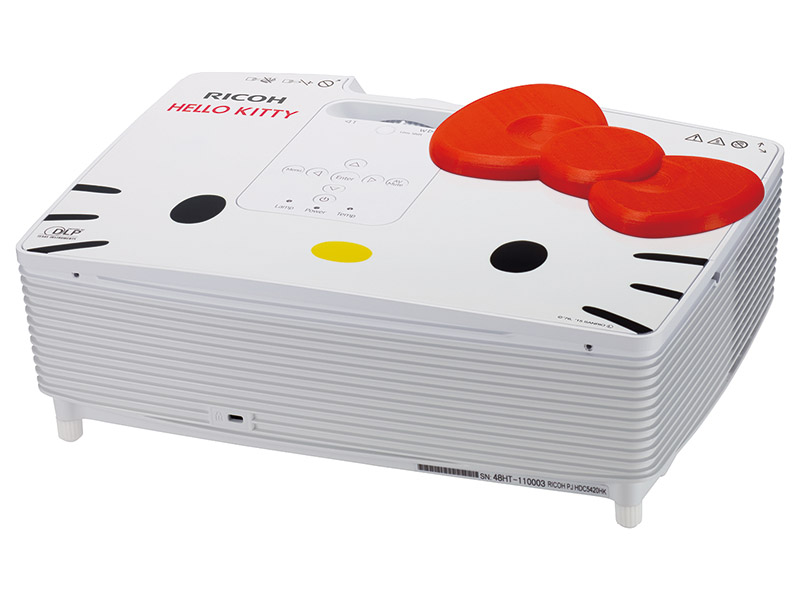 リコー、ハローキティフルHDプロジェクタ。着せ替え可能で約13万 リコー、ハローキティフルHDプロジェクタ。着せ替え可能で約13万