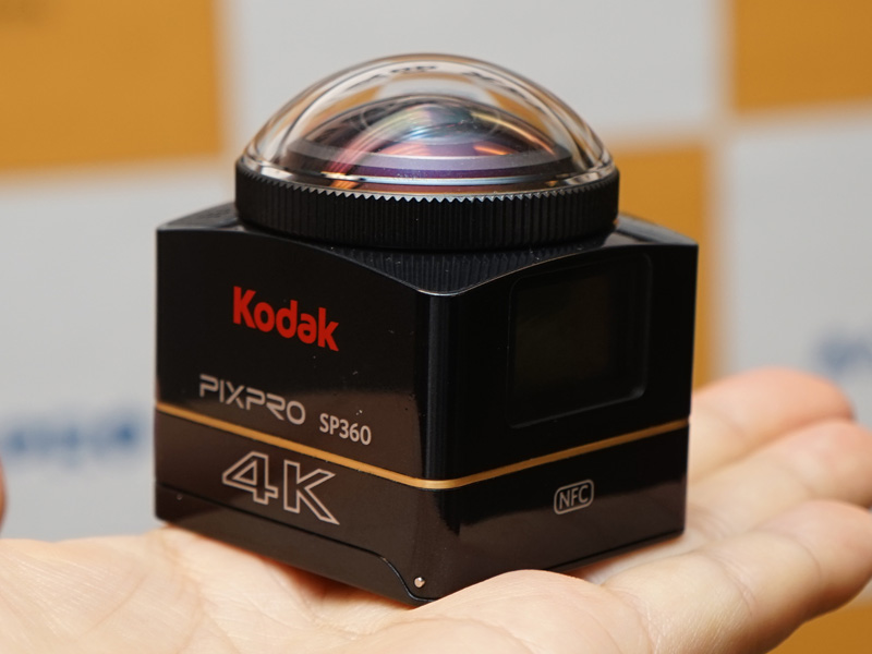 Kodak、世界初の4K対応360度アクションカム「SP360 4K」。2台