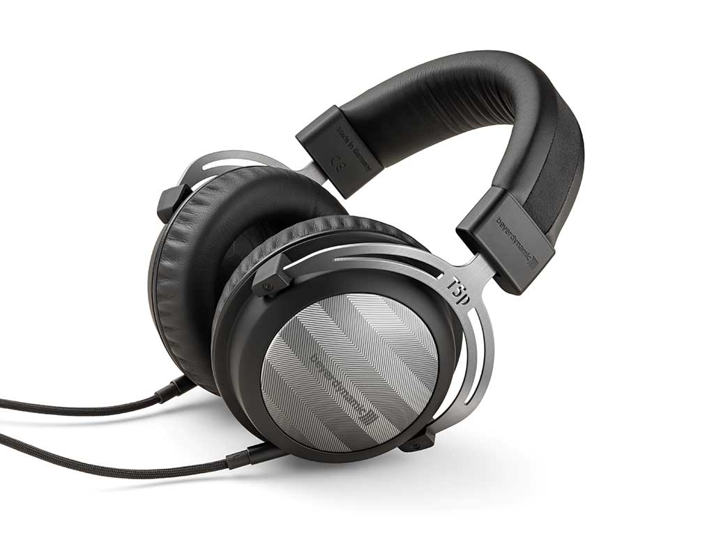 ［一週間だけ値下げ］T5p beyerdynamic Beyerdynamic T5p Headphones (Playback 38) - The Absolute Sound