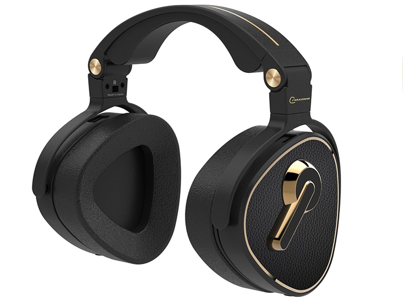 アコースティック技術で自然な前方定位のヘッドフォン「CZ-1」。3