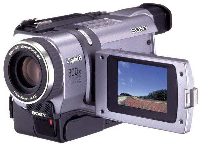 ソニー、BluetoothやUSB接続対応のDVカメラ3機種