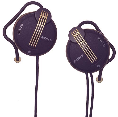 ソニー、再生特性とデザインが選べる耳かけ式ヘッドフォン