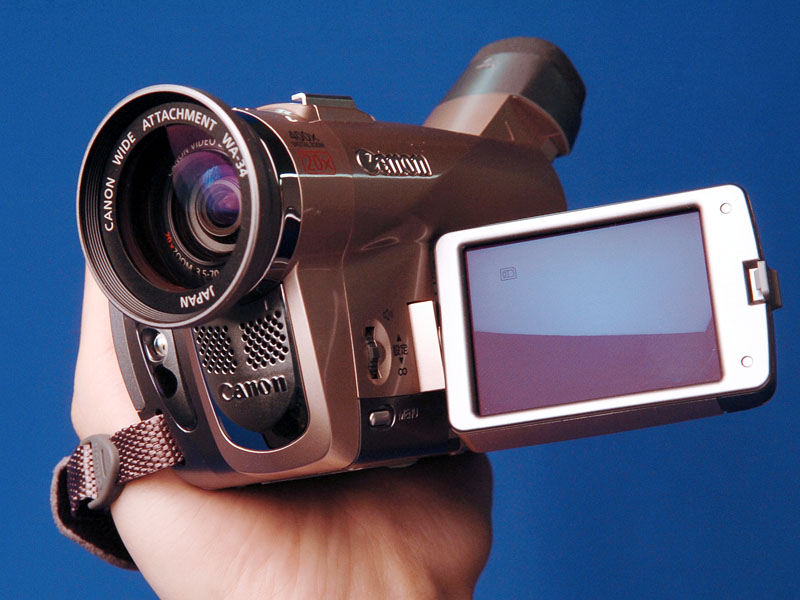 キヤノン、電子式手ぶれ補正のDVカメラ2機種