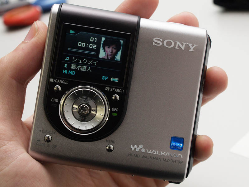 SONY Hi-MD WALKMAN MZ-DH10P - ポータブルプレーヤー