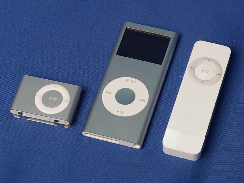 世界最小・最軽量を謳う新「iPod shuffle」を試す