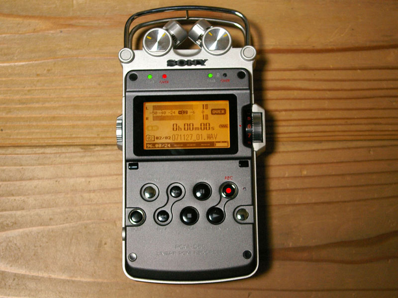 リニアPCMレコーダー　PCM-D50