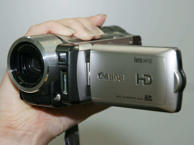 HV30 iVIS30 HD ビデオカメラ　Canon キャノン　ミニdv
