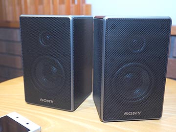 ソニー テレビ横やリアに置ける Cdジャケサイズ のワイヤレススピーカー Av Watch