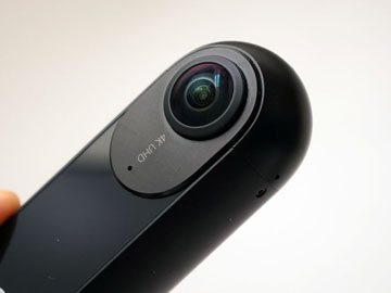 小寺信良の週刊 Electric Zooma グルグル回してバレットタイム 大化けした360度カメラ Insta360 Oneがすごい Av Watch