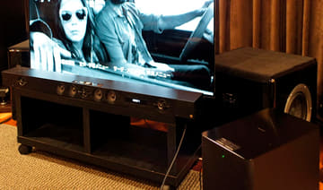 鳥居一豊の 良作 良品 ウルヴァリンの最後をモノクロ Atmosで描く ローガン ノワール ソニーht St5000の骨太な音が胸を打つ Av Watch