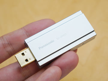 パナソニック、USBに挿して音質向上を図る「究極のUSBパワー 