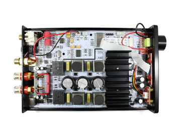 Fx Audio Usb 光 同軸入力搭載で12 800円のフルデジタルアンプ D802j Av Watch