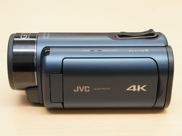 JVC、業界初4Kで防水/防塵/耐衝撃/耐低温“QUAD PROOF”ビデオカメラ。約 