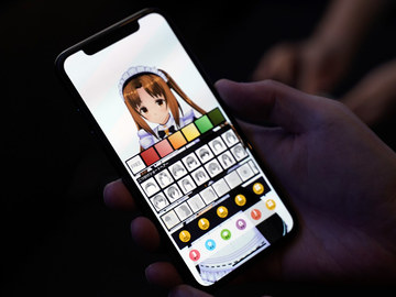 スマホで誰でもvtuber アプリ カスタムキャスト ドワンゴとs Court開発 Av Watch