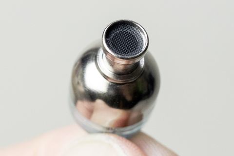 ミニレビュー 4 999円でコスパ最強 バランス対応 碧 Light イヤフォンを聴く Av Watch