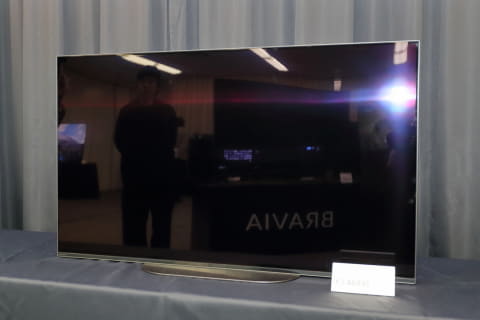 BRAVIA最高画質の国内最小“48型”有機ELテレビ「A9S」。約23万円 - AV Watch