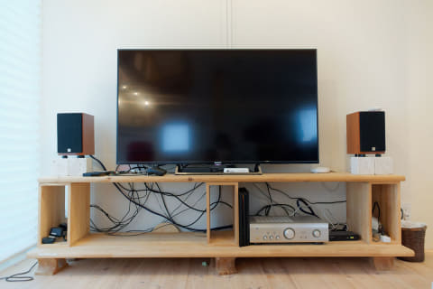 壁掛けでテレビまわりスッキリ大作戦 バッファロー極小ssdを録画に使う Av Watch Sponsored