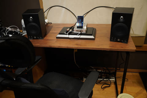 レビュー Dap内蔵 移動できるヘッドフォンアンプ 超便利 Ak Acro Ca1000 Av Watch