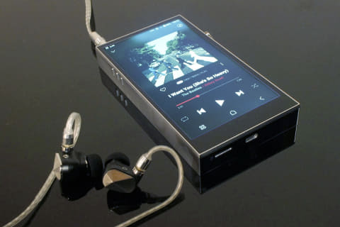 レビュー】アナログ的な音が新鮮、AK新境地「A&futura SE300」。A級/AB