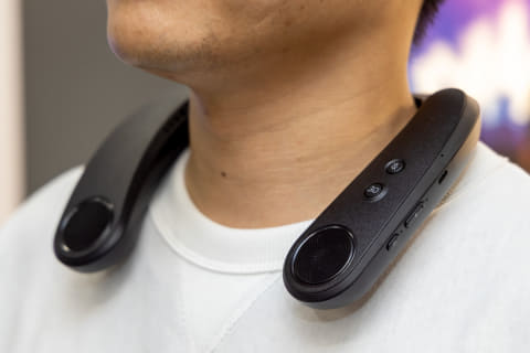 22.2ch/Atmos対応のシアター向けAQUOSネックスピーカー - AV Watch