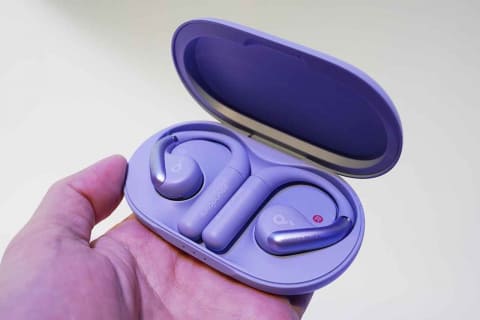 Ankerから耳をふさがないイヤフォン「AeroFit/AeroFit Pro
