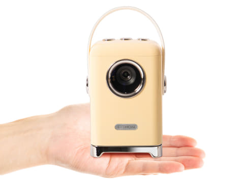 プロジェクター　小型 家庭用 ゴロ寝で観られる小型プロジェクタ「ゴロジェクター」 - AV Watch