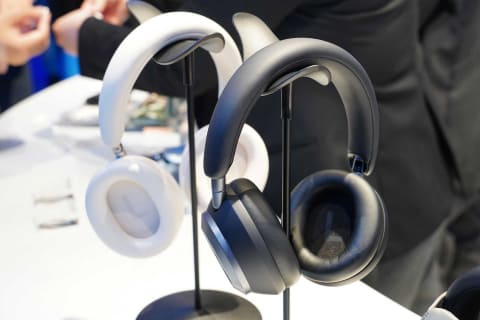 ヘッドホン soundcore Space One Pro Soundcore Space One Pro | ワイヤレスヘッドホンの製品情報